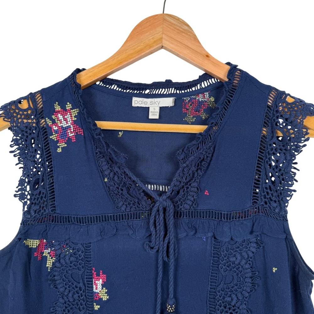 Pale Sky Embroidered Tank Top Women‎ S Navy Blue Boho Crochet Lace Tassel A-805